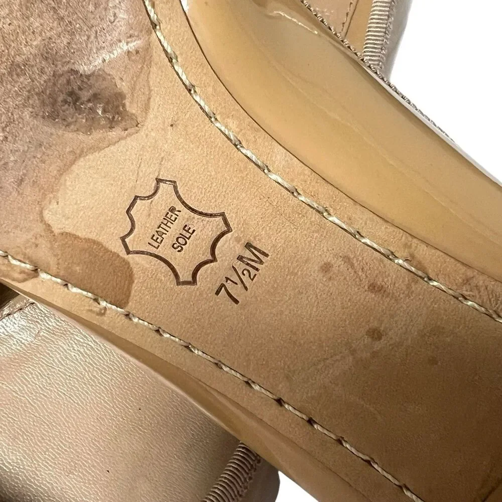 Tory Burch Chelsea Camellia Pump Tan Nude Patent Leather Low Heel Logo Size 7.5